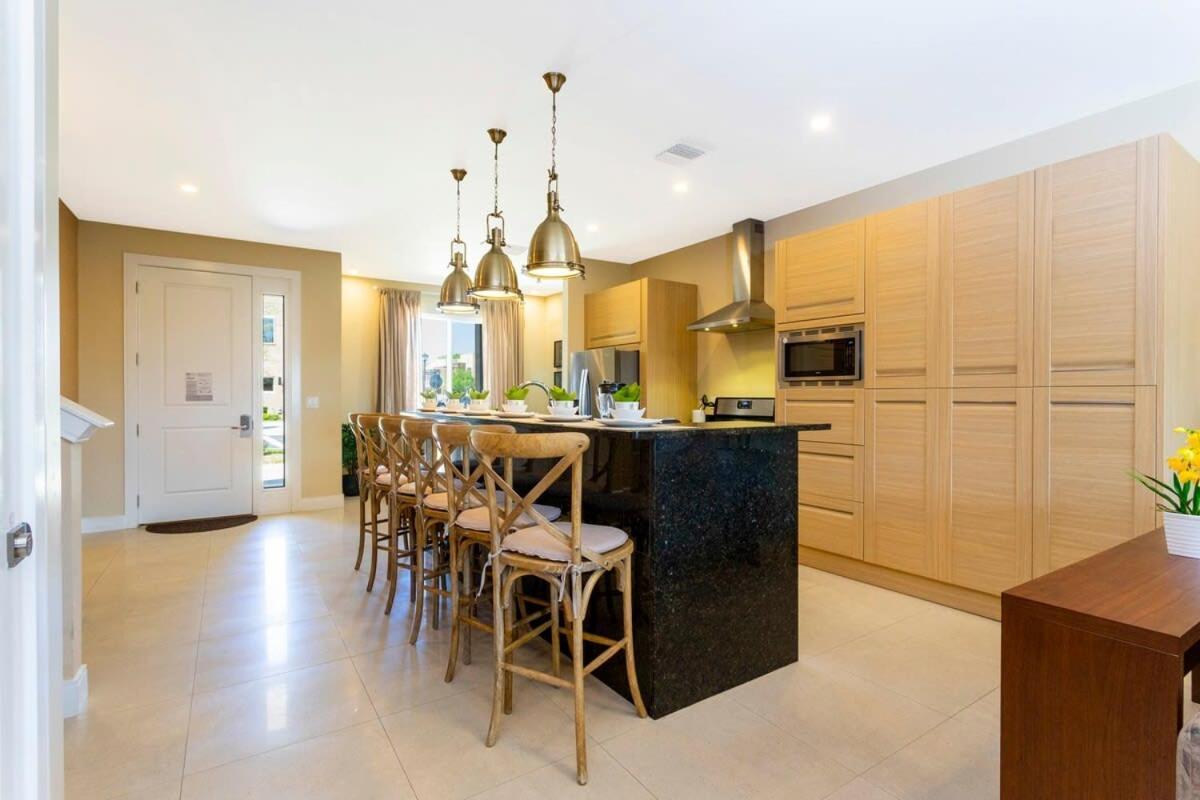 Stunning 4 Bd Close To Disney @ Magic Village 3247 أورلاندو المظهر الخارجي الصورة